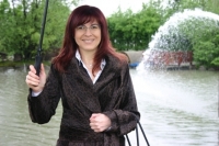 Dr. Romana Jordan na obisku v bio parku Nivo Žalec. 7. 5. 2012.